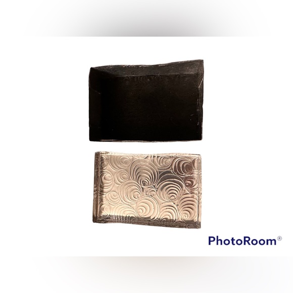 Aluminum Keepsake Box Handmade in Mexico - Picture 2 of 5